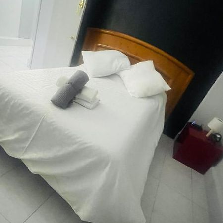 Hostal Letys Place Emilio メキシコシティ エクステリア 写真